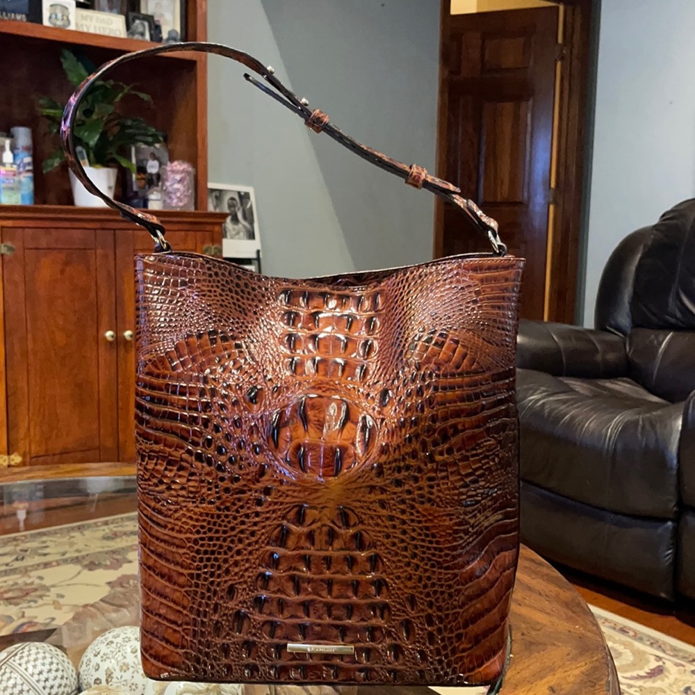 Brahmin Amelia Pecan Tote. ❤️ Like New!